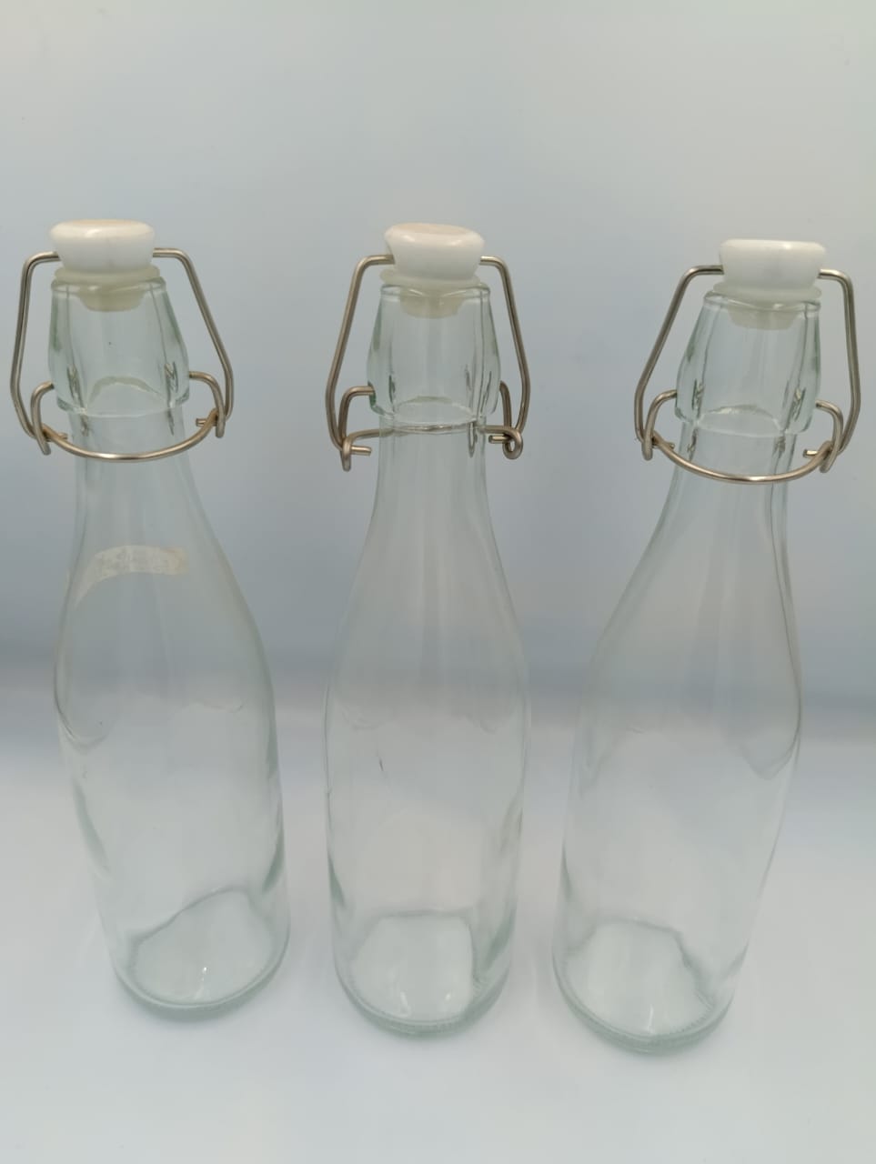 Flip Top 500 Ml Glass Bottle Round with Airtight Rubber & Leakproof Seal Flip Caps - Kombucha Bottles with Caps for Soda, Grolsch, Fermentation, Liquor, Wine