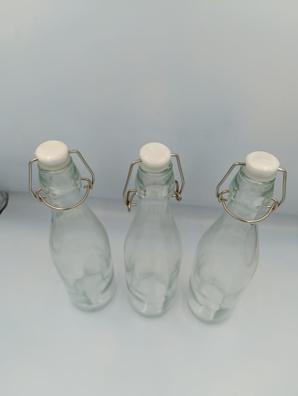 Flip Top 500 Ml Glass Bottle Round with Airtight Rubber & Leakproof Seal Flip Caps - Kombucha Bottles with Caps for Soda, Grolsch, Fermentation, Liquor, Wine