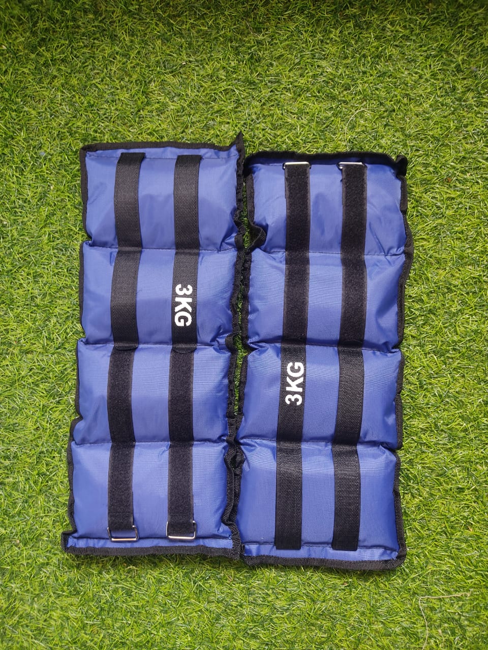 A Pair of Ankle/Wrist Weights Training Gym Aerobics Fitness Muscle Strengthening Neoprene with Tear Closure and Adjustable Buckle