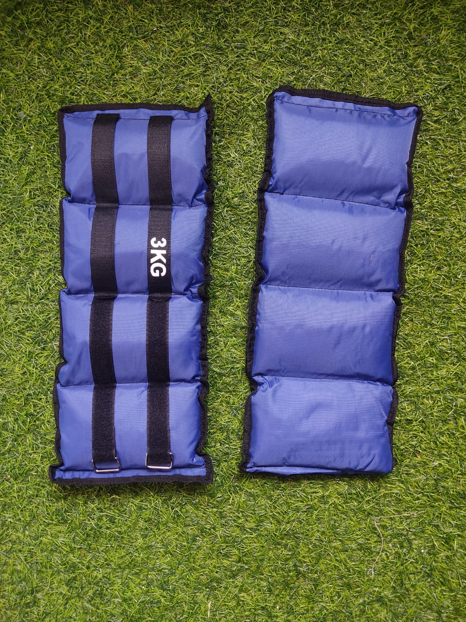 A Pair of Ankle/Wrist Weights Training Gym Aerobics Fitness Muscle Strengthening Neoprene with Tear Closure and Adjustable Buckle