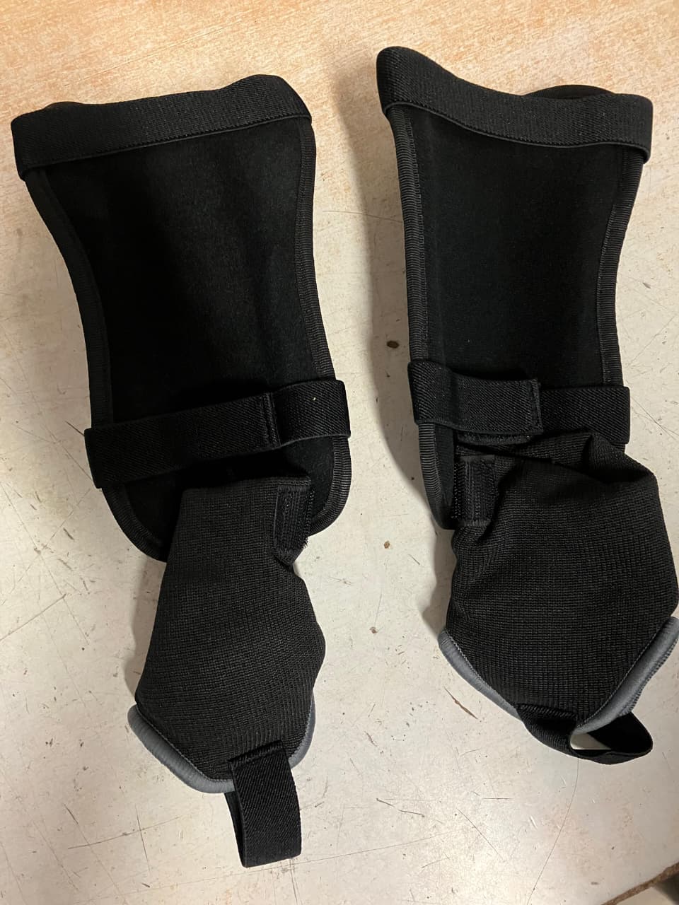 Field Hockey Fighter Hockey Stick 36 Inches, Hockey Ball,  with Medium Size Sparo Shin Guard with Anklet and Single Sided Mouth Guard. Beginner level  for Teens Height (1.6m-1.7m) age 11-14 years