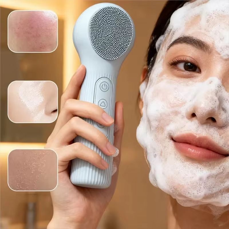 【SELL FAST 】Ultrasonic Facial Cleansing Brush Silicone Waterproof Cleansing Brush Household Handheld Deep Clean Face Cleaner Ski