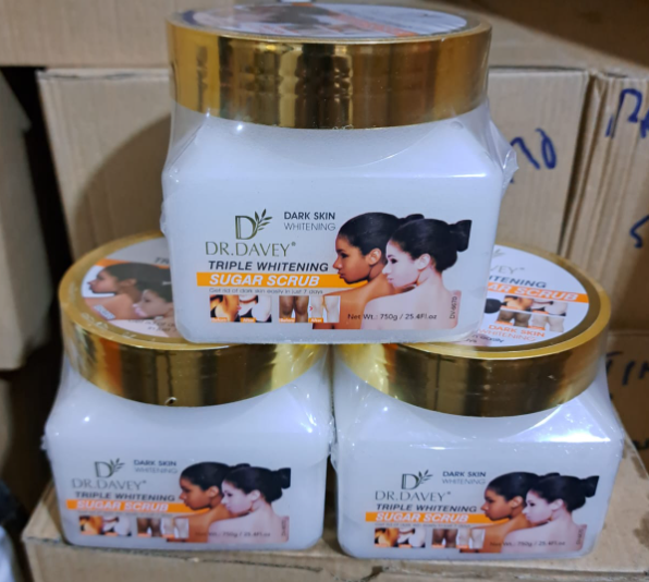 Dr. Davey Triple Whitening Sugar Body Scrub