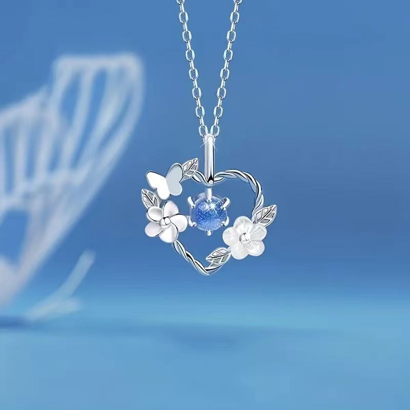 New Love Clover Women's Necklace High-end Luxury Clavicle Chain Women's Fashion Accessories Necklace