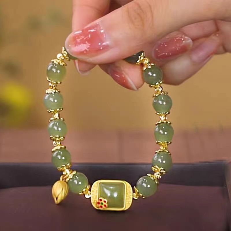 Women's beaded bracelet light luxury niche design new Chinese style sugar cube lotus bracelet transfer beads Valentine's Day birthday gift exquisite hand jewelry