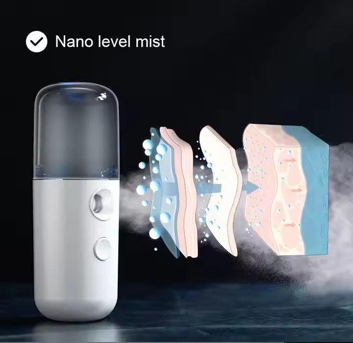 Rechargeable Hydrating Spray Humidifier Alcohol Disinfection Spray USB Rechargeable Cold Spray Mini Pocket Portable Nano Facial Spray Facial Steamer Facial Skin Care Tools