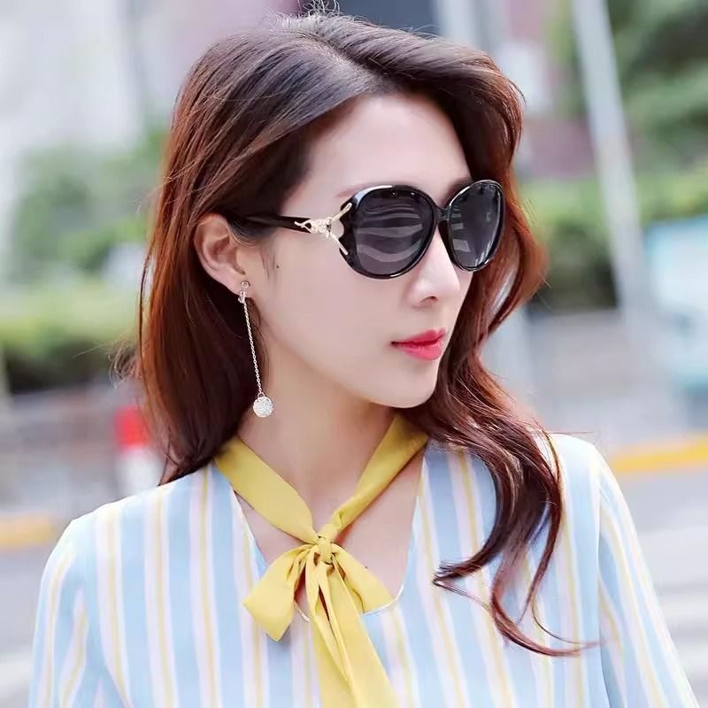 New style women's summer beach sunglasses fox head large frame anti-ultraviolet sunglasses