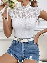 New elegant lace patchwork collar short sleeved solid color T-shirt for slimming women