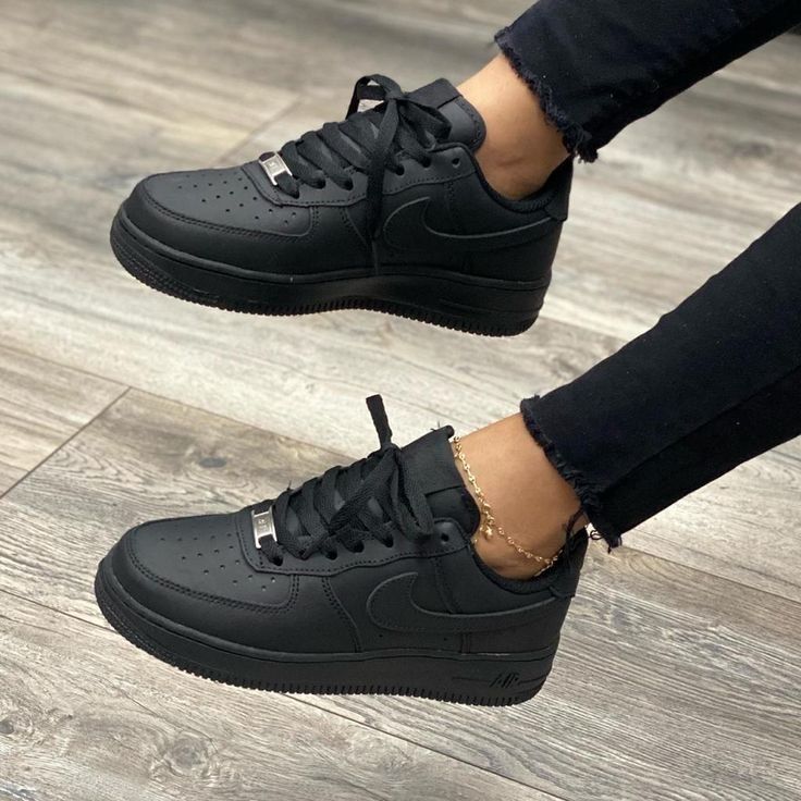 Fashionable Low Cut Air Force Unisex Breathable Men Women Sports Comfortable Sneakers Lace Up Closed Shoes Dress Leisure Boy Girl Shoes Fashion Airforce