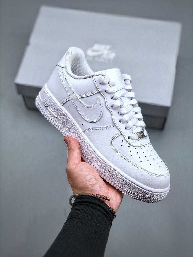 Fashionable Low Cut Air Force Unisex Breathable Men Women Sports Comfortable Sneakers Lace Up Closed Shoes Dress Leisure Boy Girl Shoes Fashion Airforce