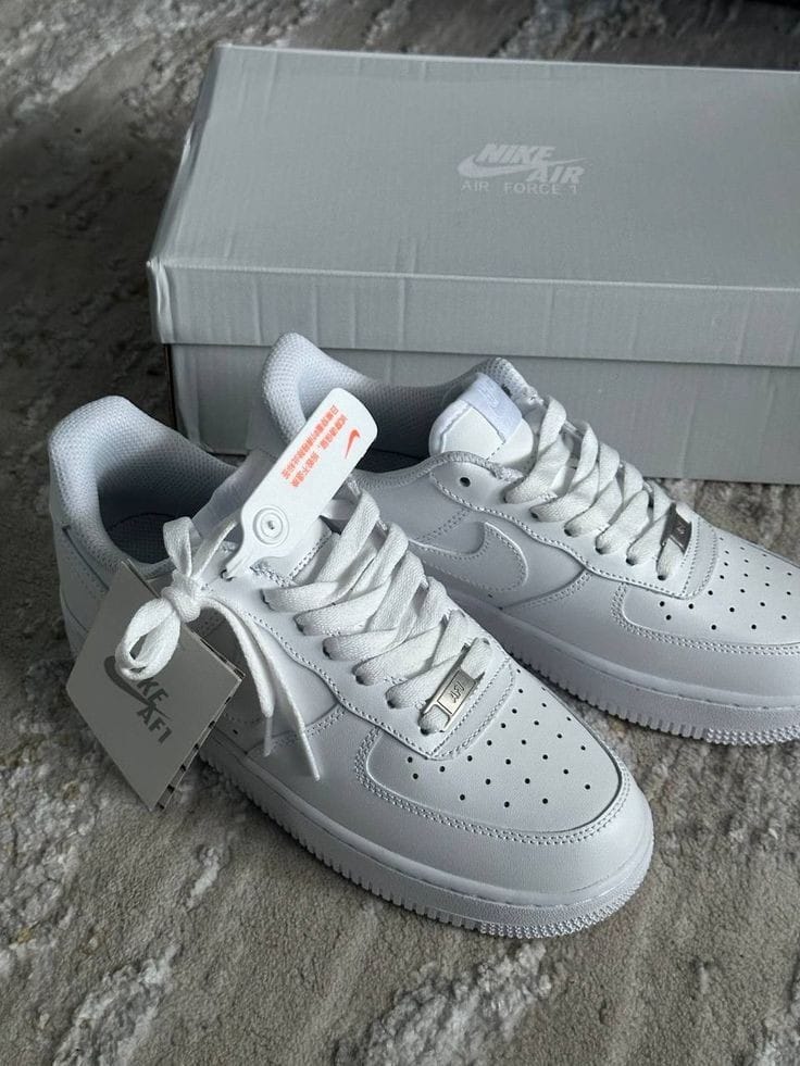 Fashionable Low Cut Air Force Unisex Breathable Men Women Sports Comfortable Sneakers Lace Up Closed Shoes Dress Leisure Boy Girl Shoes Fashion Airforce