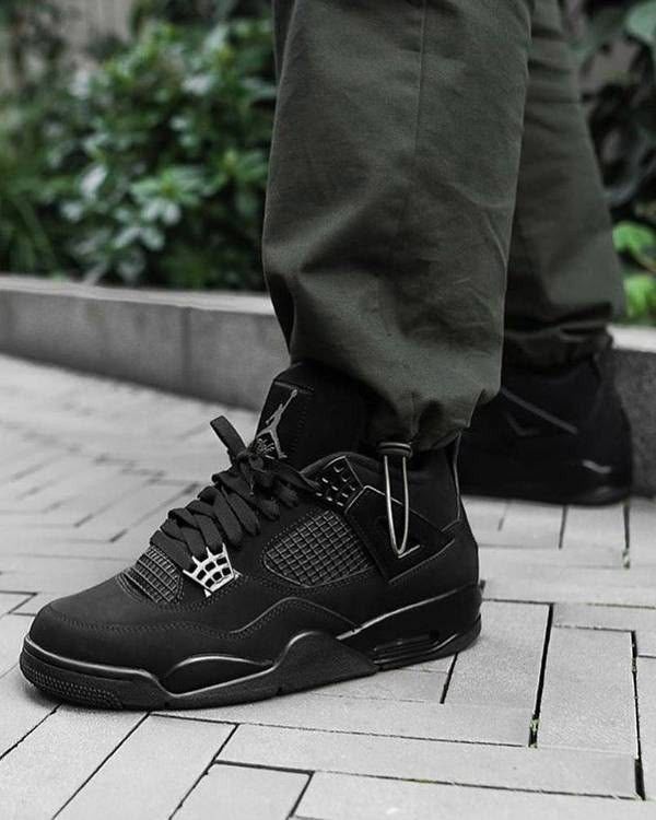 HIGH QUALITY ⚡JORDAN 4 high quality j4 thunder BLACK sneakers Original Fashion Leather Men Shoes Imported Sneakers