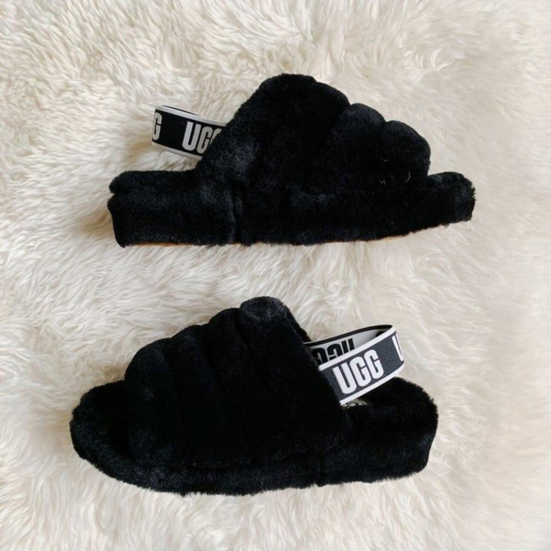 Premium Ladies Womens Fluffy Faux Fur Slippers Women Indoor Outdoor Fashion Metal Platform Slipper Open Toe Slides Sandals