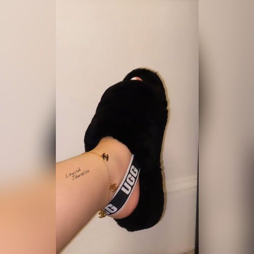 Premium Ladies Womens Fluffy Faux Fur Slippers Women Indoor Outdoor Fashion Metal Platform Slipper Open Toe Slides Sandals