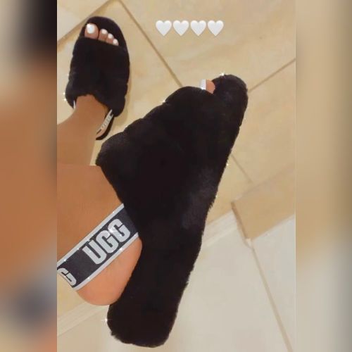 Premium Ladies Womens Fluffy Faux Fur Slippers Women Indoor Outdoor Fashion Metal Platform Slipper Open Toe Slides Sandals