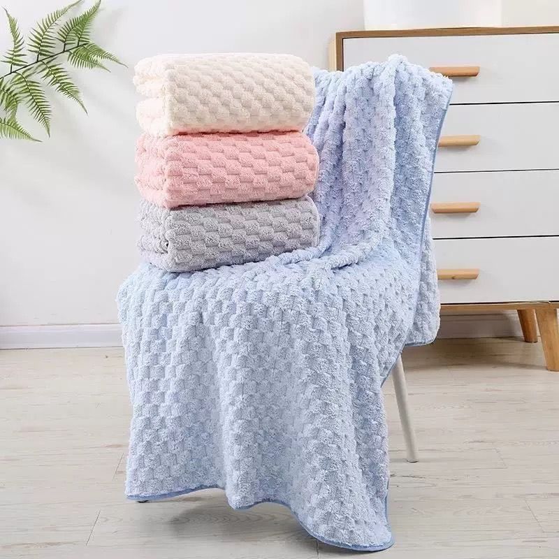 1 pcs Bath towel for adults, 70*140CM extra thick, can be wrapped around, women's coral velvet towel, super absorbent, hair drying cap towel perfect gift for friends and family