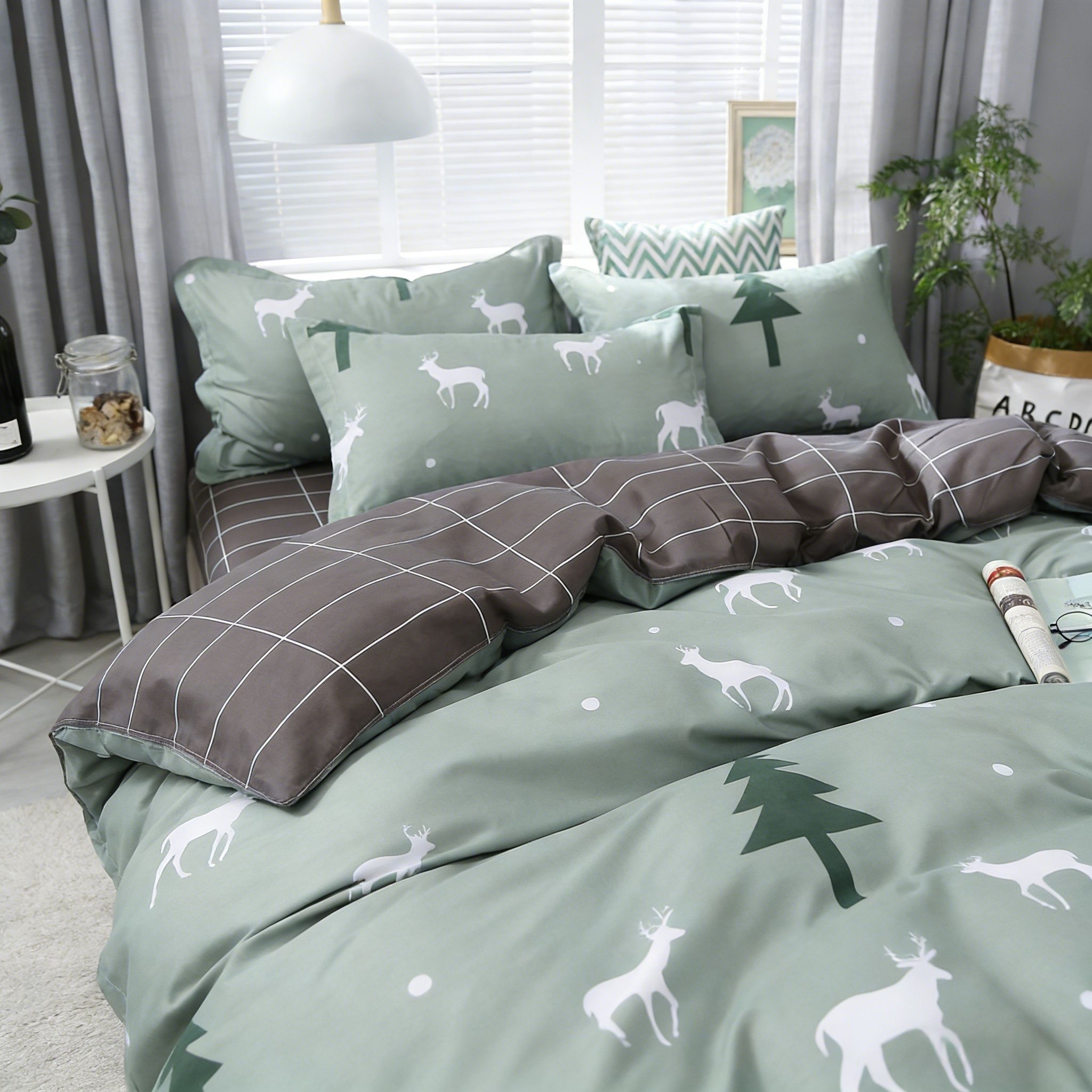 4Pcs of Bedding Sets Comforter Set Bedding Duvet Covers Set ( 1 Duvet Cover, 2 Pillow cases and 1 Bed-sheet ) Bedding Set(NO Duvet&Pillow)