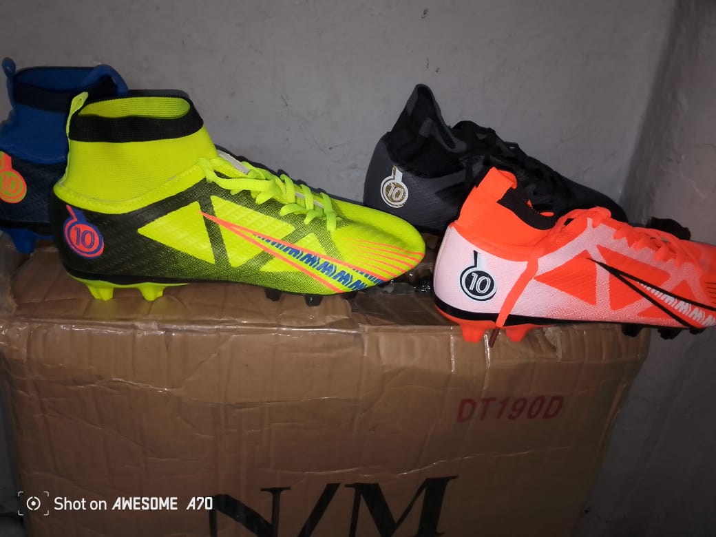 Original Football⚽⚡ Soccer/ Football Boots 💥 High quality  boots 🔥🔥🔥
