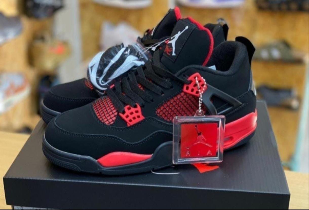⚡HIGH QUALITY ⚡JORDAN 4 high quality j4 thunder red sneakers original fashion leather men shoes ❤️‍🔥🔥 available in black, blue, green, yellow ,red🔥VERY CUTE EXACTRY AS IN PICTURE