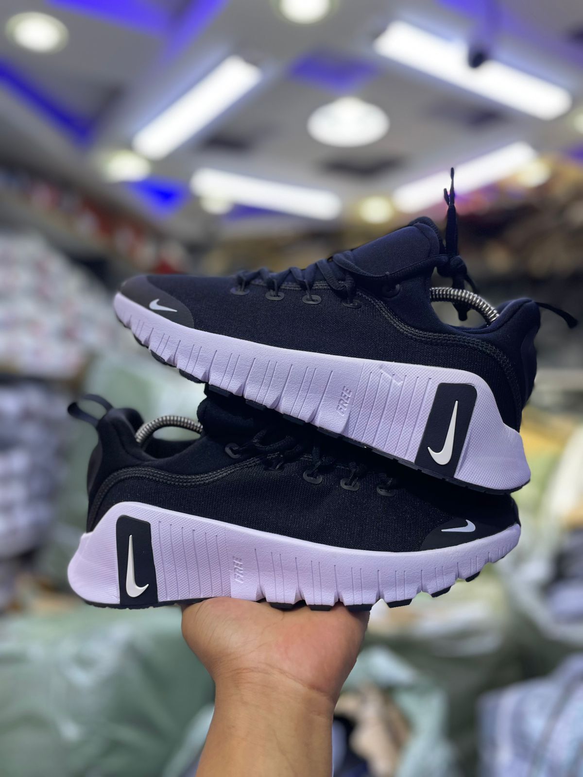 ⚡HIGH QUALITY ⚡MEN'S SNEAKERS  high quality men's sneakers original fashion leather men shoes ❤️‍🔥🔥 all colours and sizes available🔥breathable men's sneakers VERY CUTE EXACTLY AS IN PICTURE