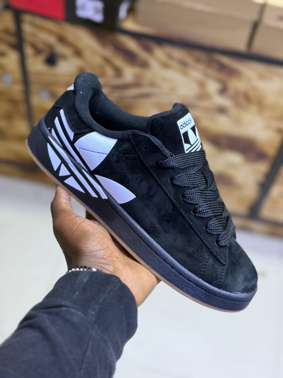 ⚡HIGH QUALITY ⚡MEN'S  SNEAKERS  high quality MENS sneakers original fashion leather men shoes ❤️‍🔥🔥 all colours and sizes available🔥breathable MEN'S sneakers