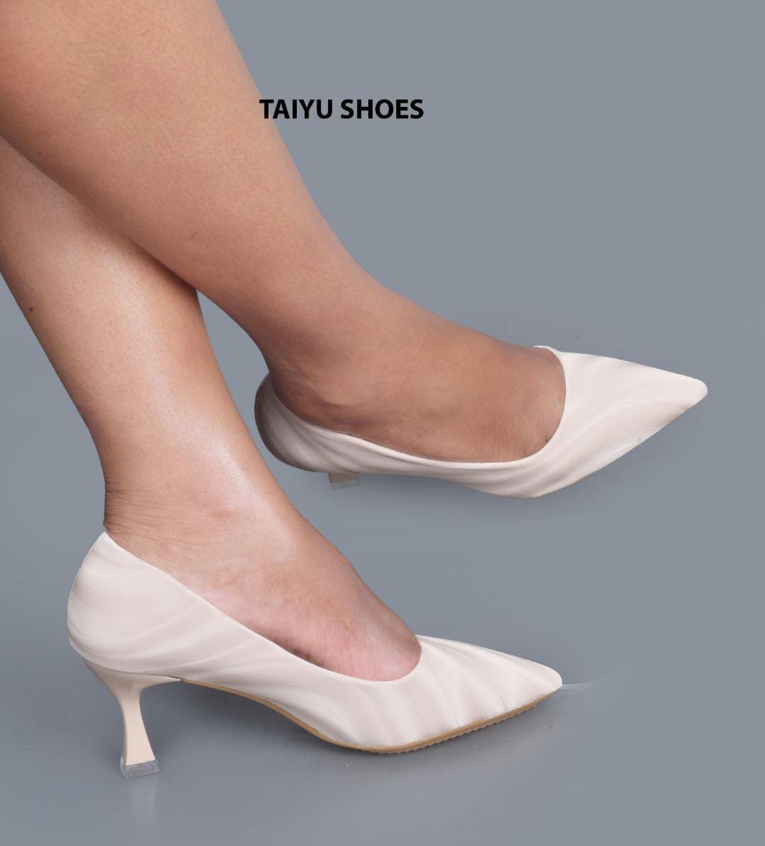 ⚡NEW ARRIVAL HEELS⚡  ladies heels elevate your look with this new heels 💯 grab a pair and step up with confidence also available in red, green, brown ,black, white, maroon,cream and sizes from 37-42⭐