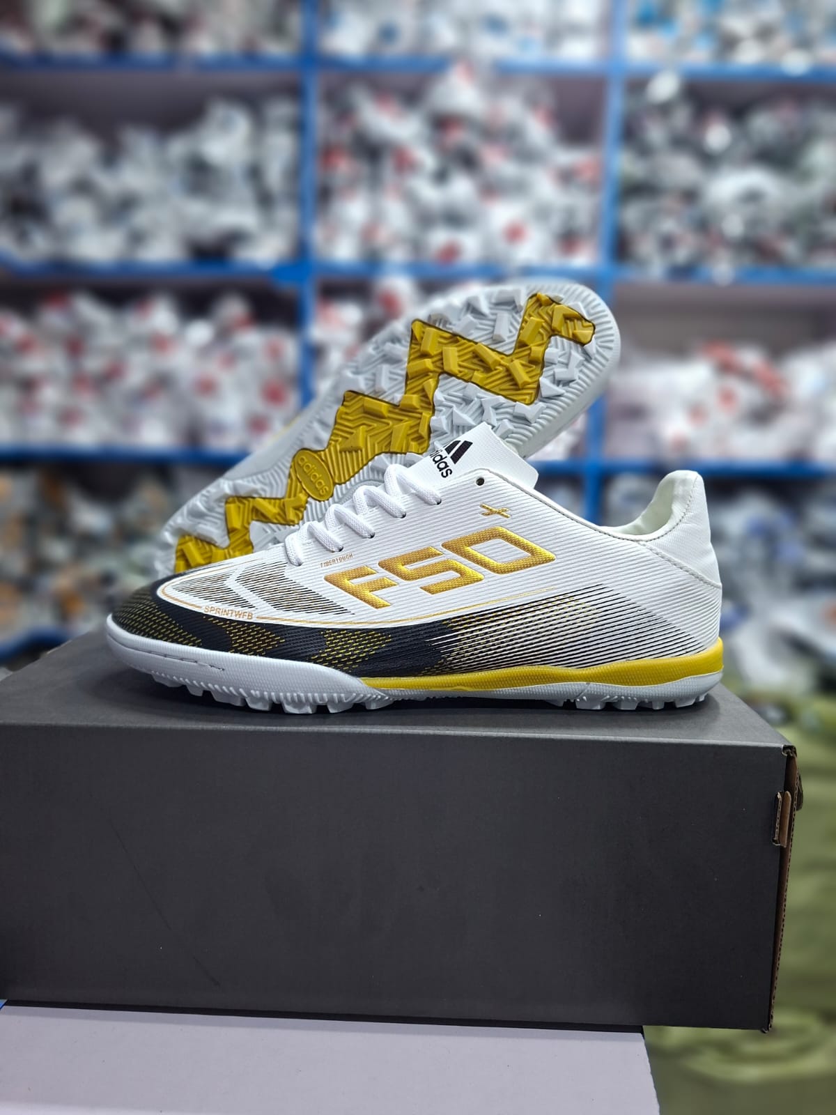 ⚡NEW ARRIVAL F 50 SOCCER TRAINERS⚡  enjoying playing with this new F 50 soccer's 💯 grab to play your soccer with confidence also available in all colors and sizes from 40-44⭐