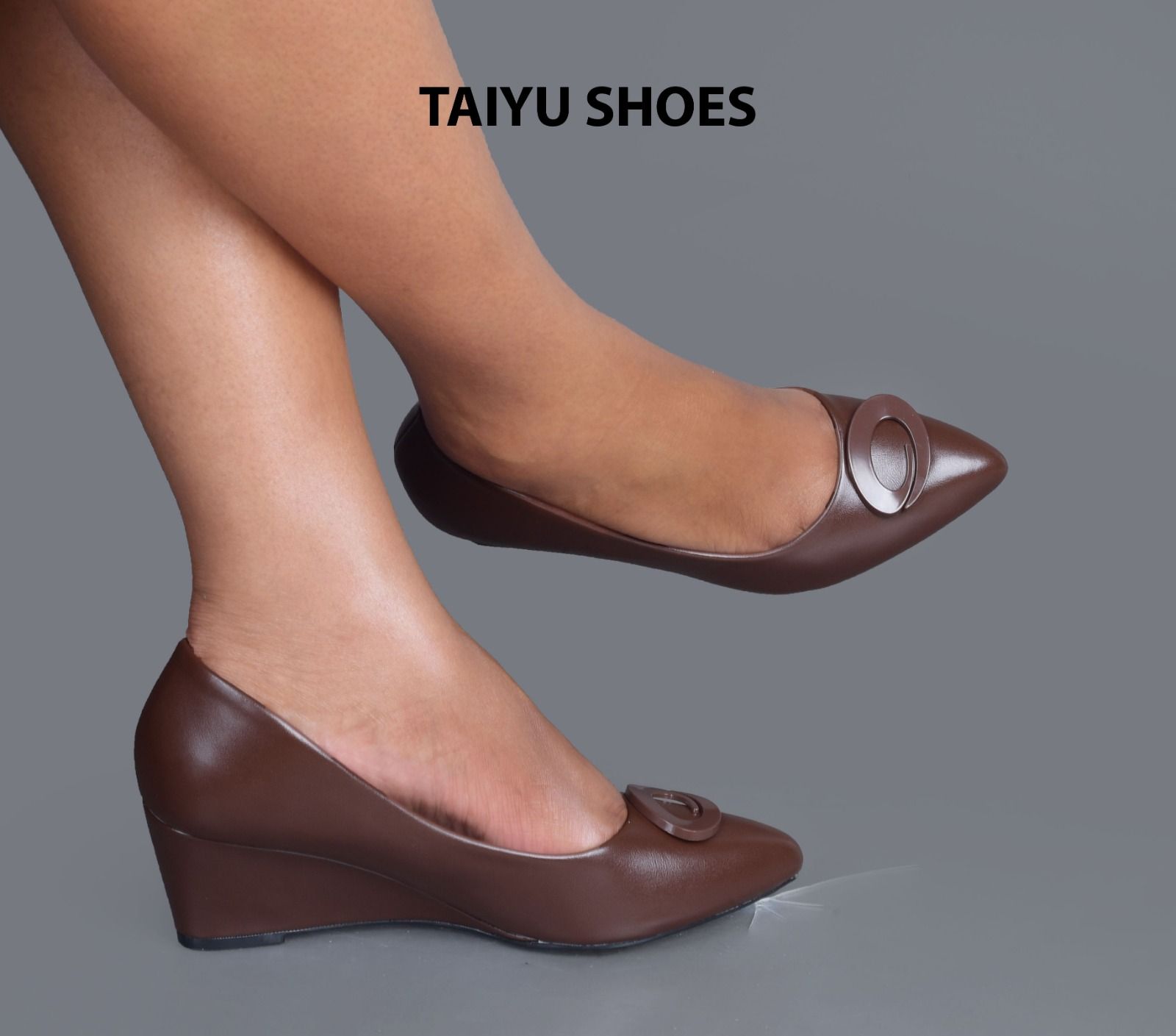 ⚡TAIYU WEDGE HEEL⚡NEW ARRIVAL CLASSSIC WEDGE ⚡ladies heels elevate your look with this new wedge 💯 grab a pair and step up with confidence also available in all colours and sizes⭐ CUTE 💯