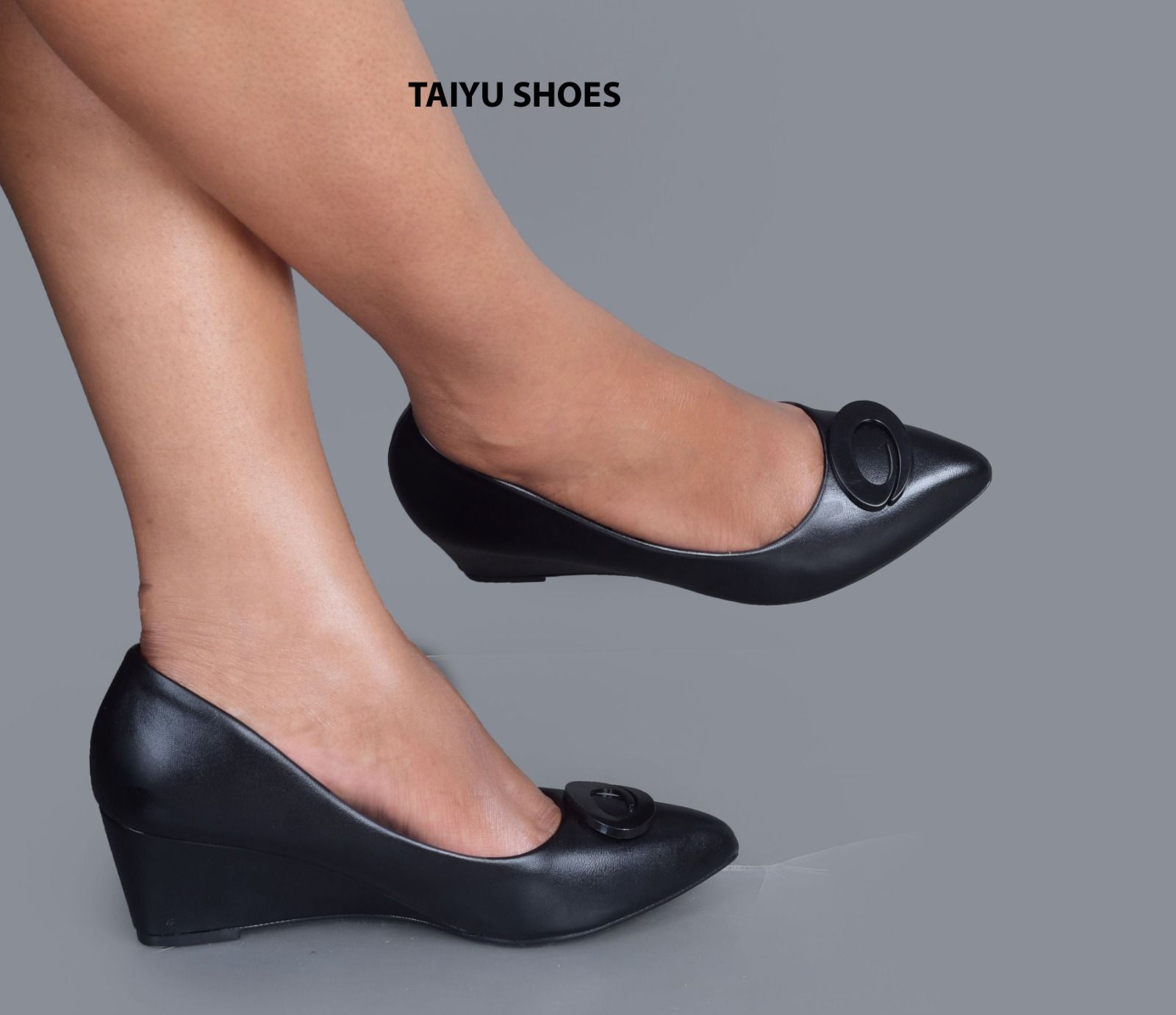 ⚡TAIYU WEDGE HEEL⚡NEW ARRIVAL CLASSSIC WEDGE ⚡ladies heels elevate your look with this new wedge 💯 grab a pair and step up with confidence also available in all colours and sizes⭐ CUTE 💯