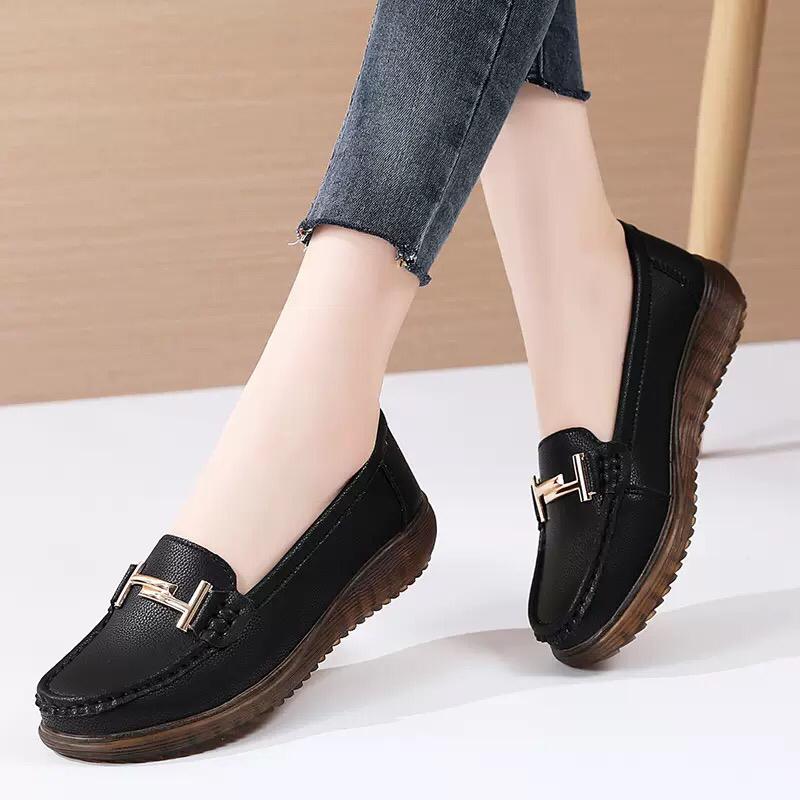 ⚡Promotion ⚡ORIGINAL 🔥WOMEN'S FLATS SHOES🔥 High Quality WOMENS FLATS SHOES🔥🔥stable FLATS for comfort and ease walking,,,best Quality  made of synthetic leather all colours and sizes available.🔥🔥