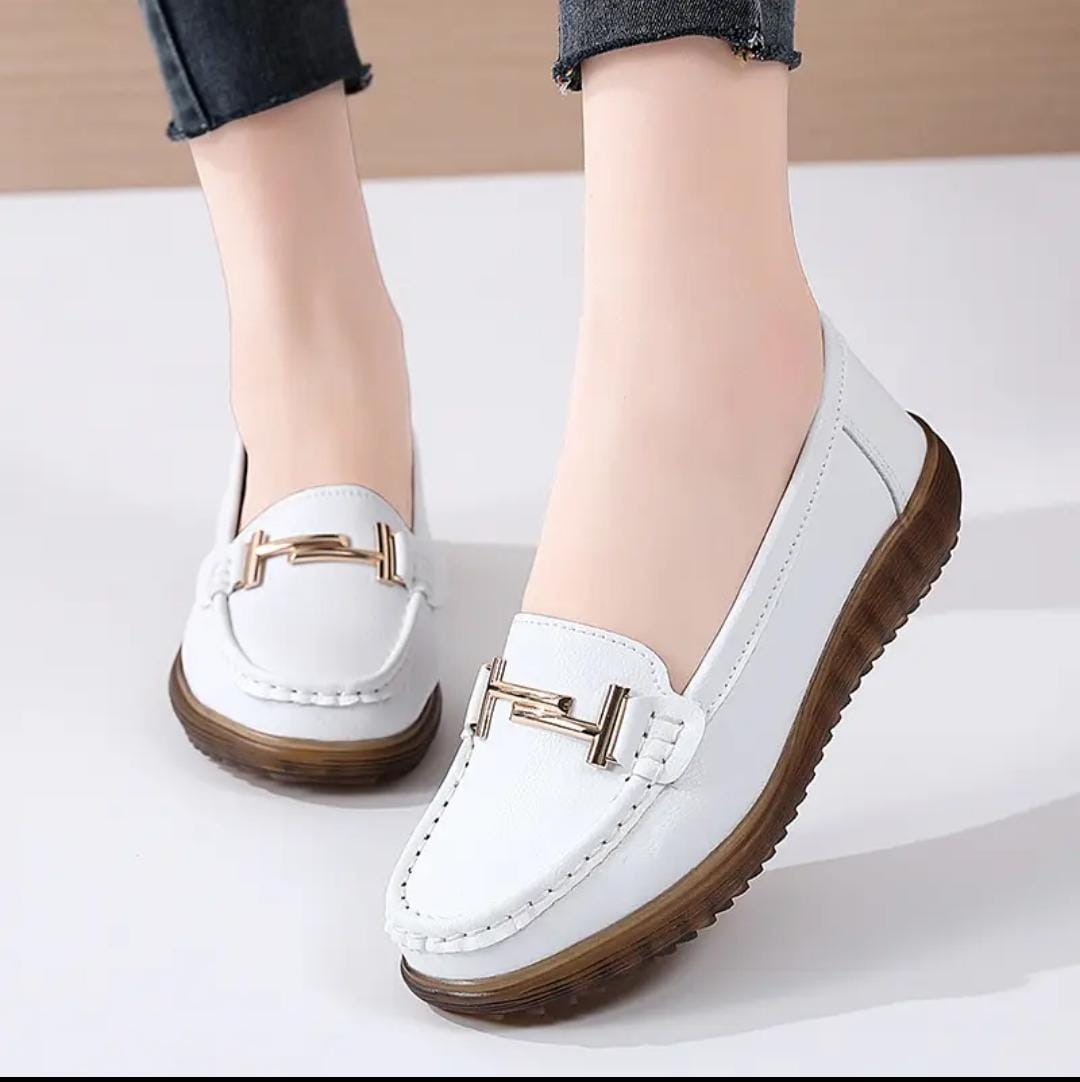 ⚡Promotion ⚡ORIGINAL 🔥WOMEN'S FLATS SHOES🔥 High Quality WOMENS FLATS SHOES🔥🔥stable FLATS for comfort and ease walking,,,best Quality  made of synthetic leather all colours and sizes available.🔥🔥