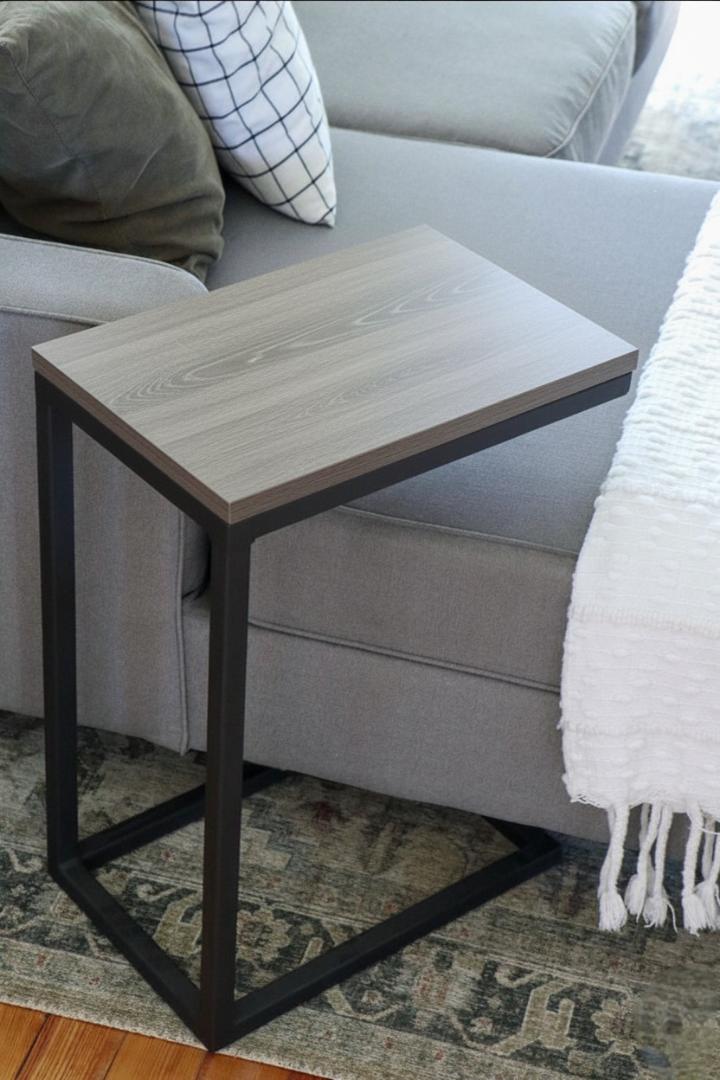 Bedside c table. loft style metal frame with wooden top. Nordic Industrial C-Shape End Table with Slim Metal Frame