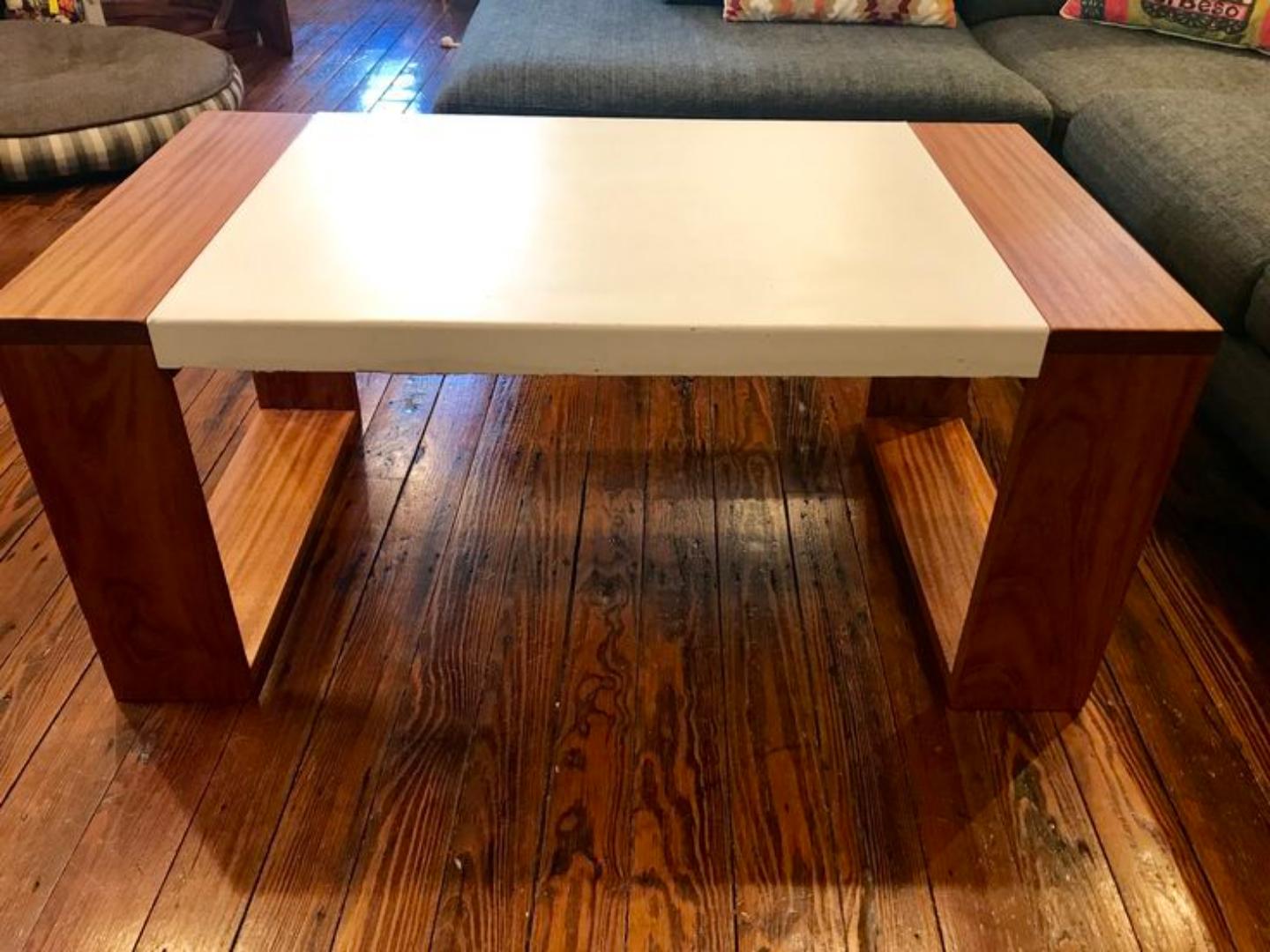 ​Modern Rectangular Coffee Table - White Top & Solid Wood Frame - Minimalist Lounge Center Table with Open Storage Base for Living Room