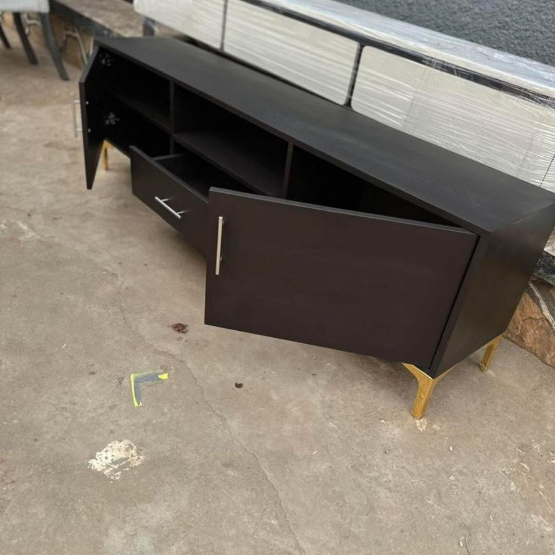 ​Premium 1.8M TV Stand Entertainment Center with Gold Legs & Storage Cabinets - Modern Low Profile Media Console for Living Room - Stylish Cherry Wood Finish Sideboard Furniture - Mu Market Exclusive