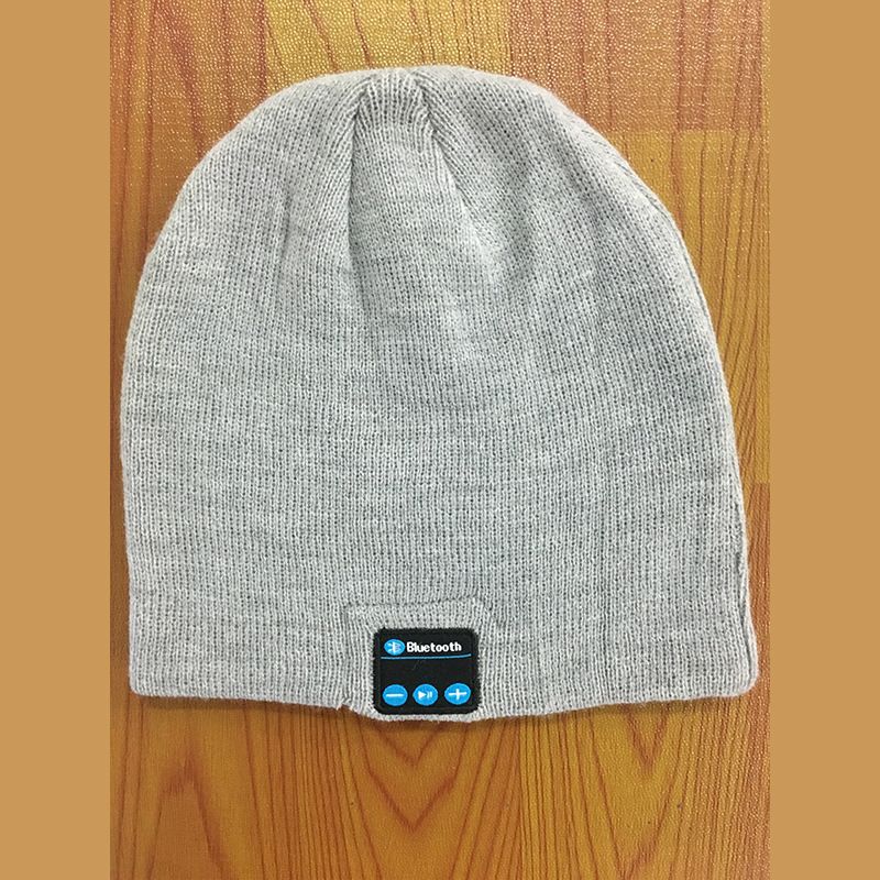 New Fashion Bluetooth Knitted Hat Autumn Winter Warm Music Headphone Cap Stereo Adult Warm Cap