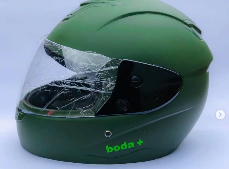 Boda+ Motorcycle Helmet (Choose Colour)