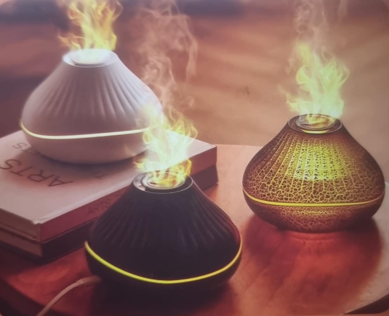 *🌪️🚿A18 4.5W humidifier onion shape (capacity 160ml tank 15-20ml/h atomizer) now available in black and white colour ce 🕸️🦒*
