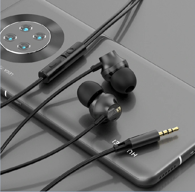 Top Sale Wired Oraimo  Earphones Running Sport Earphones 3.5mm Earbuds Noise isolating In-Ear Metal Subwoofer Earplugs With Mic For All Phones