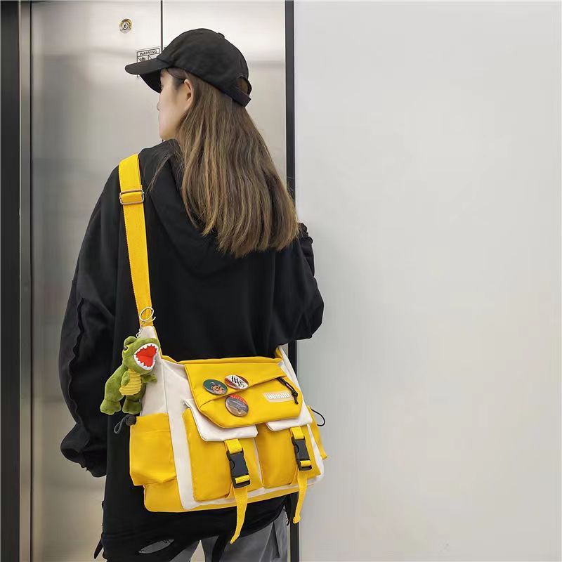 Crossbody bag, men's trendy brand, large capacity autumn and winter new item, ins shoulder bag, Japanese casual mailman bag, versatile small shoulder bag