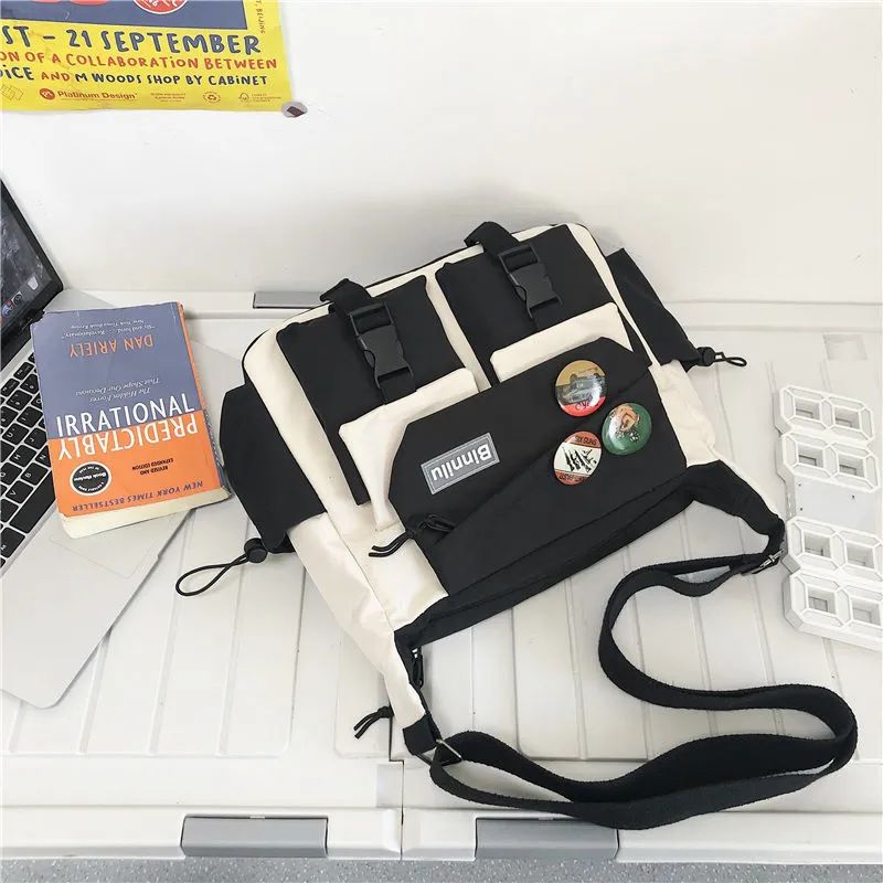 Crossbody bag, men's trendy brand, large capacity autumn and winter new item, ins shoulder bag, Japanese casual mailman bag, versatile small shoulder bag