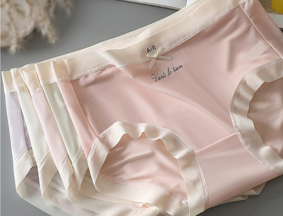 5PCSIce Silk Nude Feel Ultra Thin Breathable Women's Underwear Medium Waist Female Student Traceless Cotton Crotch 3D facial mask Pants