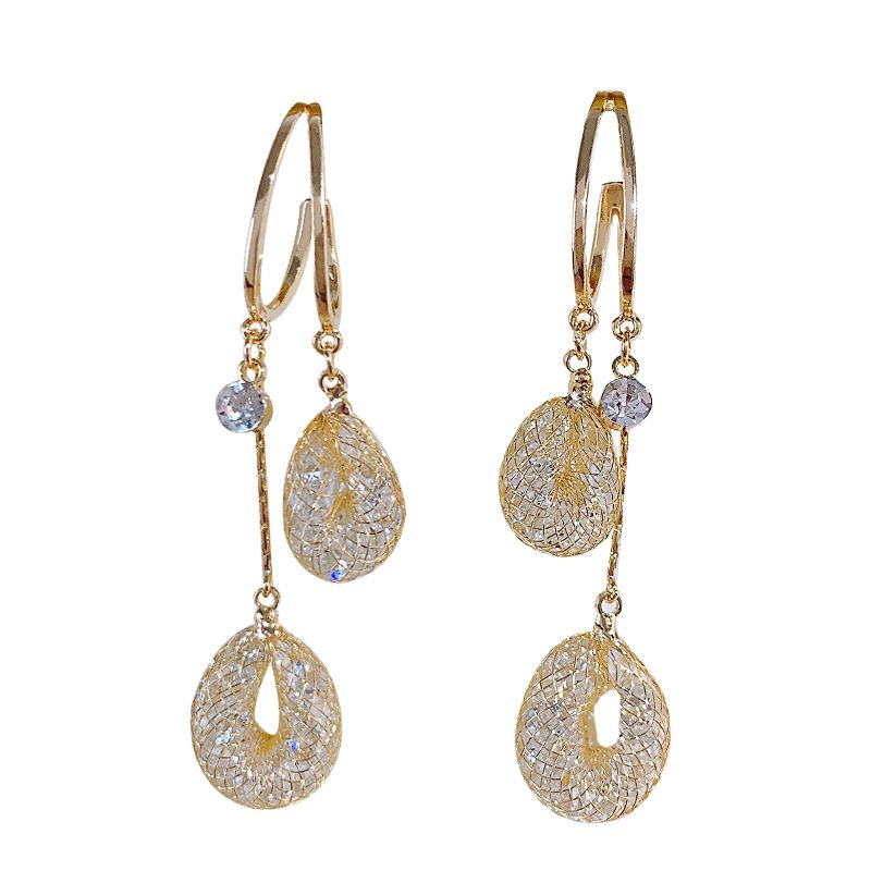 Hollow out full diamond circle long earrings with high-end and atmospheric silver needle earrings, niche design sense, new in 2025