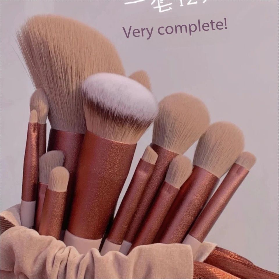 13 pieces of Four Seasons Green Makeup Brush Green Makeup Quick Drying Makeup Brush Set Super Soft powder blusher Powder Brush