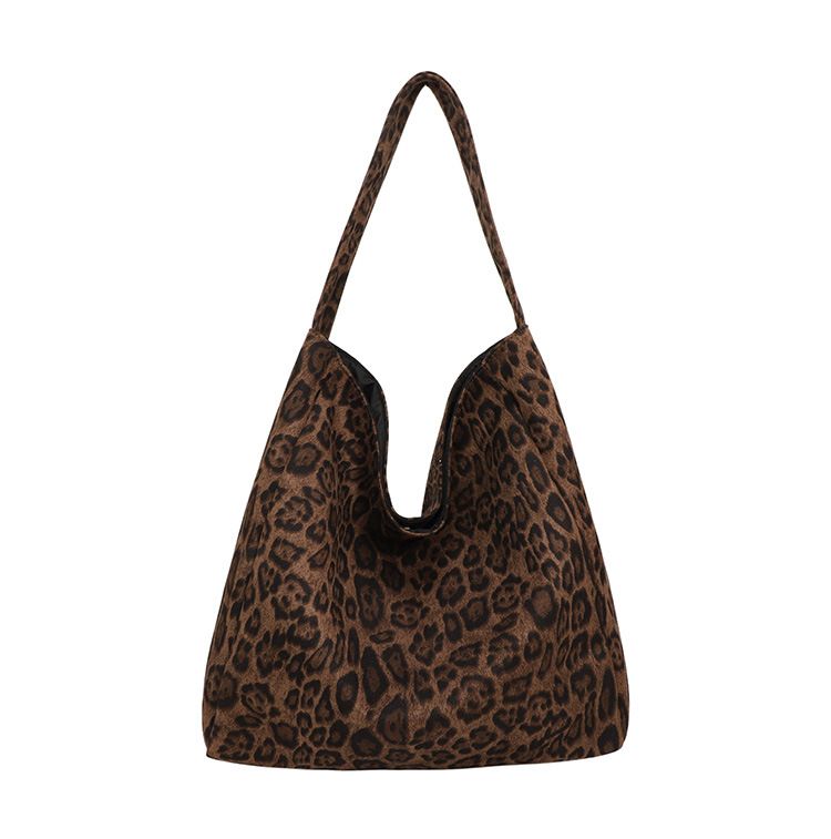 Large capacity leopard print tote bag, women's deer skin velvet new versatile commuting bag, lazy and casual, niche single shoulder women's bag