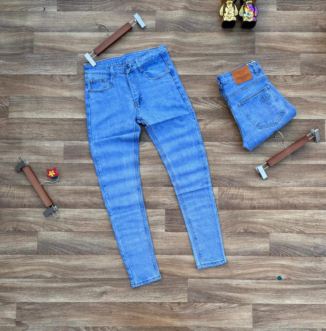 Men slim fit SKY BLUE jeans trousers.✅This men jeans is a high end quality material, it is a slim fit and it is slightly stretchy. Suitable in all seasons and flexible with any out fit. It is non fadi