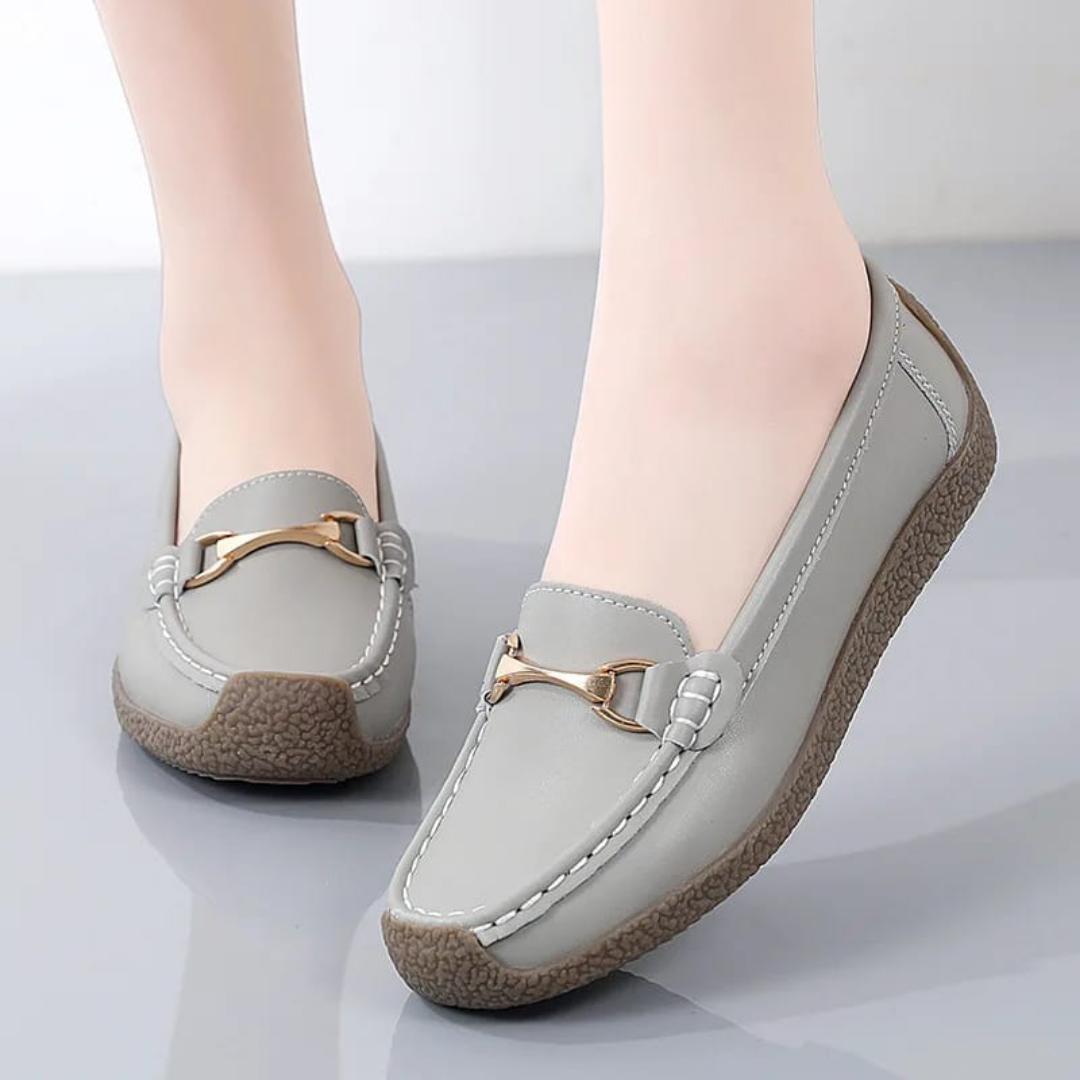 PURE LEATHER LADIES LOAFERS ✅Ladies loafers, these design shoes are fashionable and durable, they have attractive glamor. They are quality genuine leather and a pure rubber sole. These loafers are on
