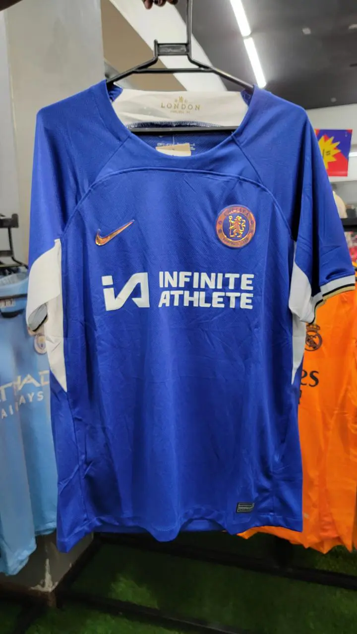 CHELSEA QUALITY JERSEY 🎱These present season Jersey material is a high end quality non fading and durable. It is fashionable and suitable in all seasons. They are variant with football seasons.
