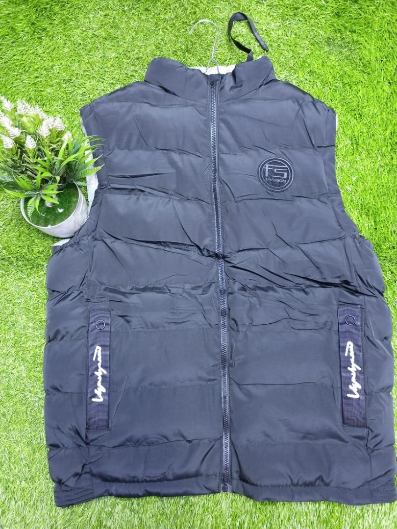 MEN BLACK HALF PUFFER JACKET✅Get this Sleeveless hooded jacket from your niumber one online store. It is indeed warm, cozy, in fashion and definitely goes with any wear - worn with both official and n