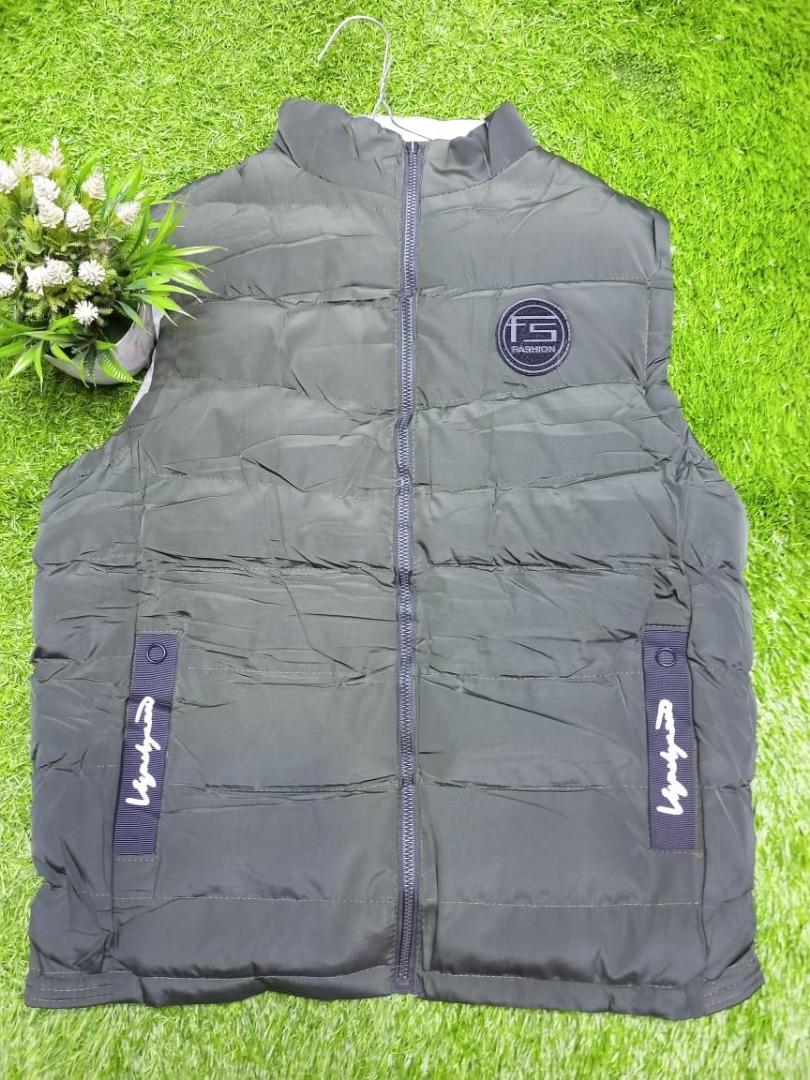 MEN BLACK HALF PUFFER JACKET✅Get this Sleeveless hooded jacket from your niumber one online store. It is indeed warm, cozy, in fashion and definitely goes with any wear - worn with both official and n