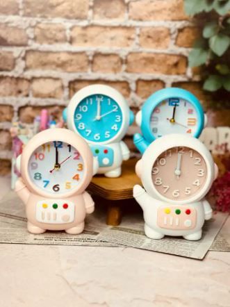 Creative Astronaut Student Bedside Alarm Clock, Personalized Craft alarm Clock, Kids alarm clock, back to school kids alarm clock, Living Room Bedroom Study Room Decoration
